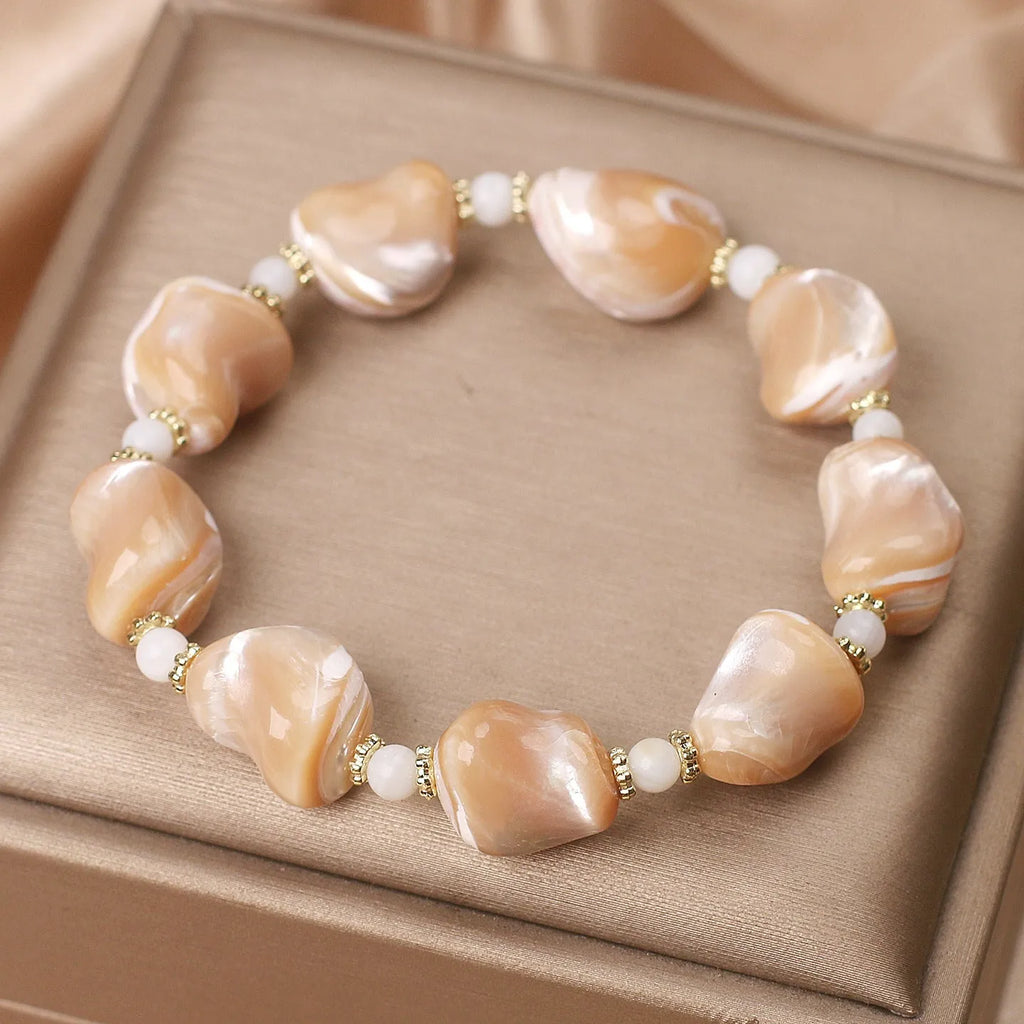 Women's natural freshwater special-shaped gold silk shell bracelet with agate beads in ethnic style