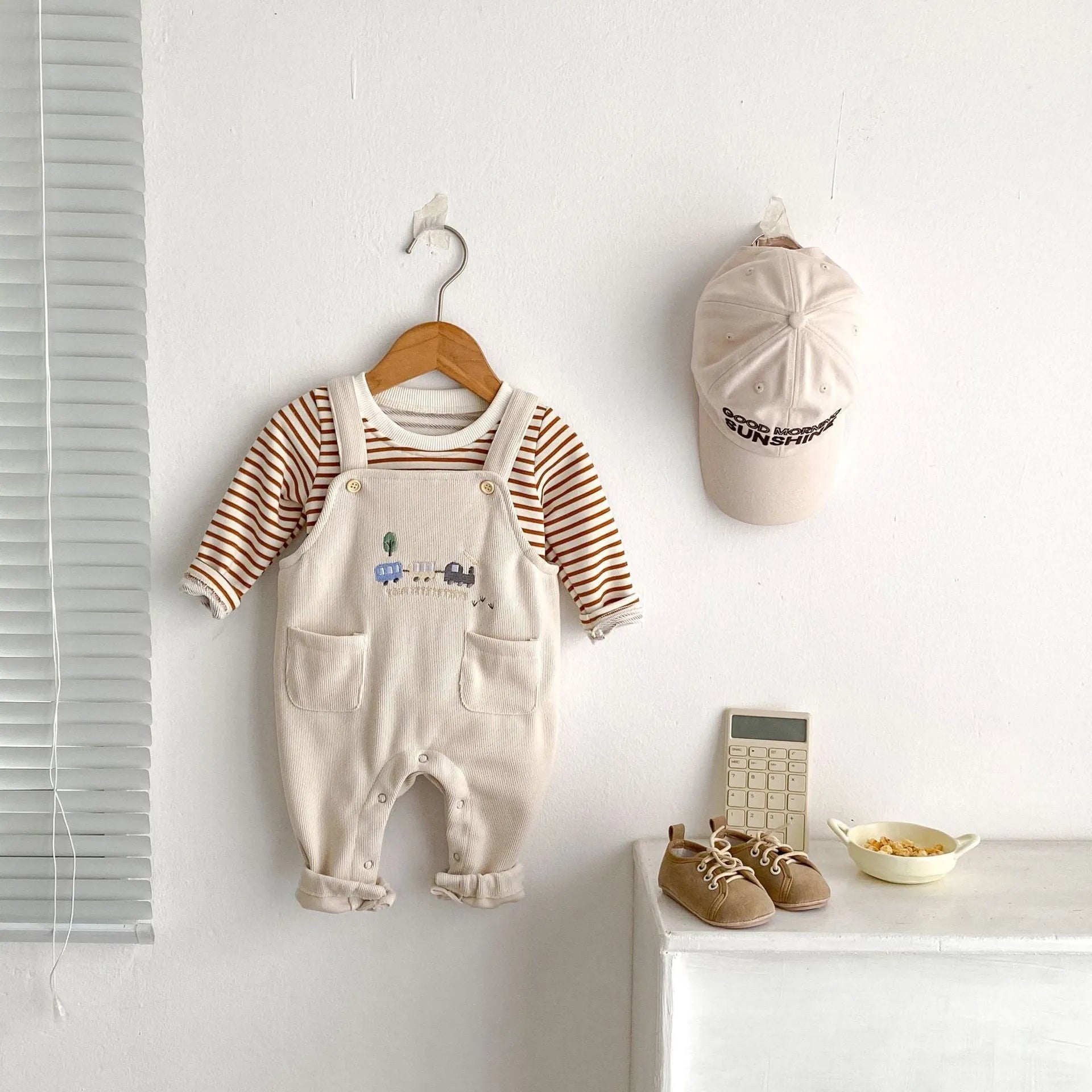 Unisex baby cotton striped top and bib pants set with car embroidery in size 80cm