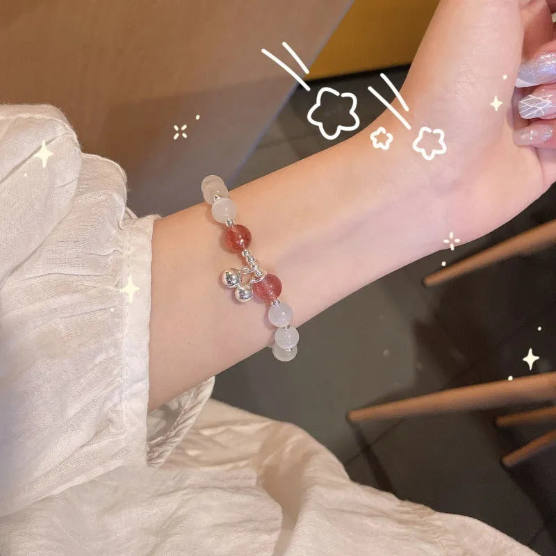 Chinese style bamboo leaf glass bracelet for women with manual craftsmanship.
