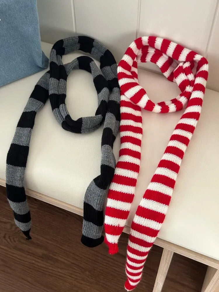 Black and white striped thickened yarn knit scarf for women and men unisex winter wear