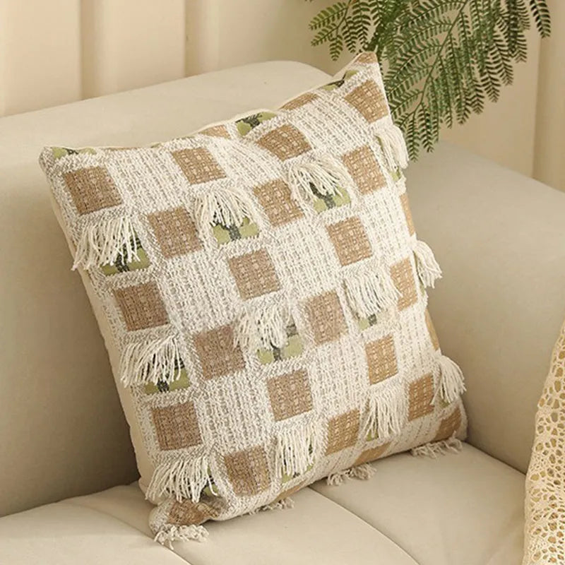 Nordic style jacquard cushion cover with retro floral pattern in 45x45cm size