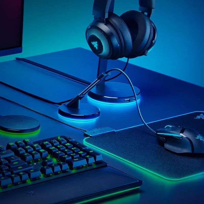 Thunder Snake Mouse Fastener V3 Magic Colour version showing RGB lighting and cable clamp