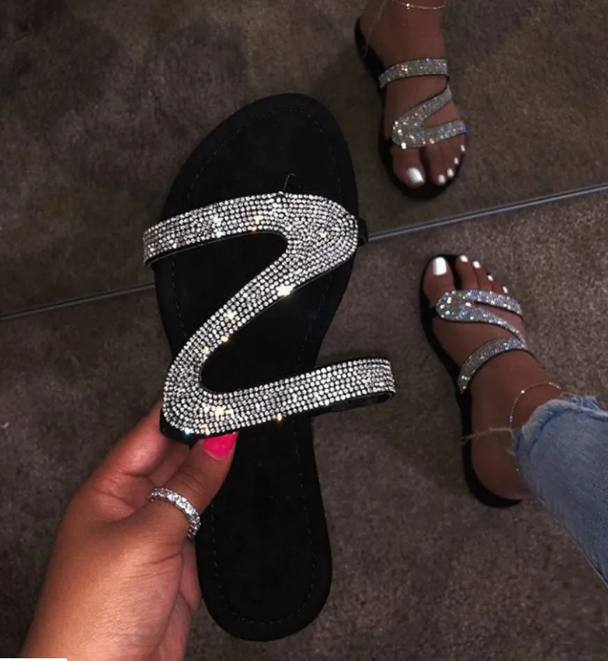 Flat diamond sandals slippers for women beach wear EVA upper black colour plain pattern