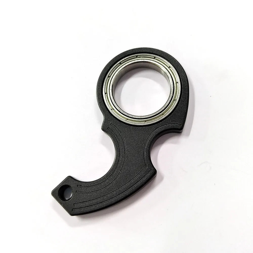 Metal rotating keychain with karambit style texture in five colours black red green silver yellow