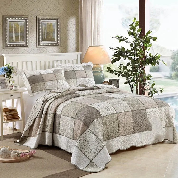 Pure cotton quilted three-piece bedding set with bed cover and two pillowcases in a Korean bedspread style.