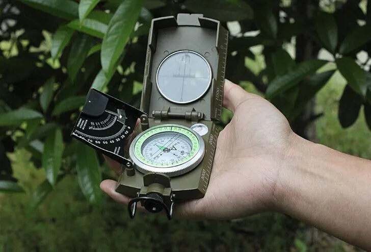 K4074 multi-function slope gauge in army green with foldable metal cover and luminous dial