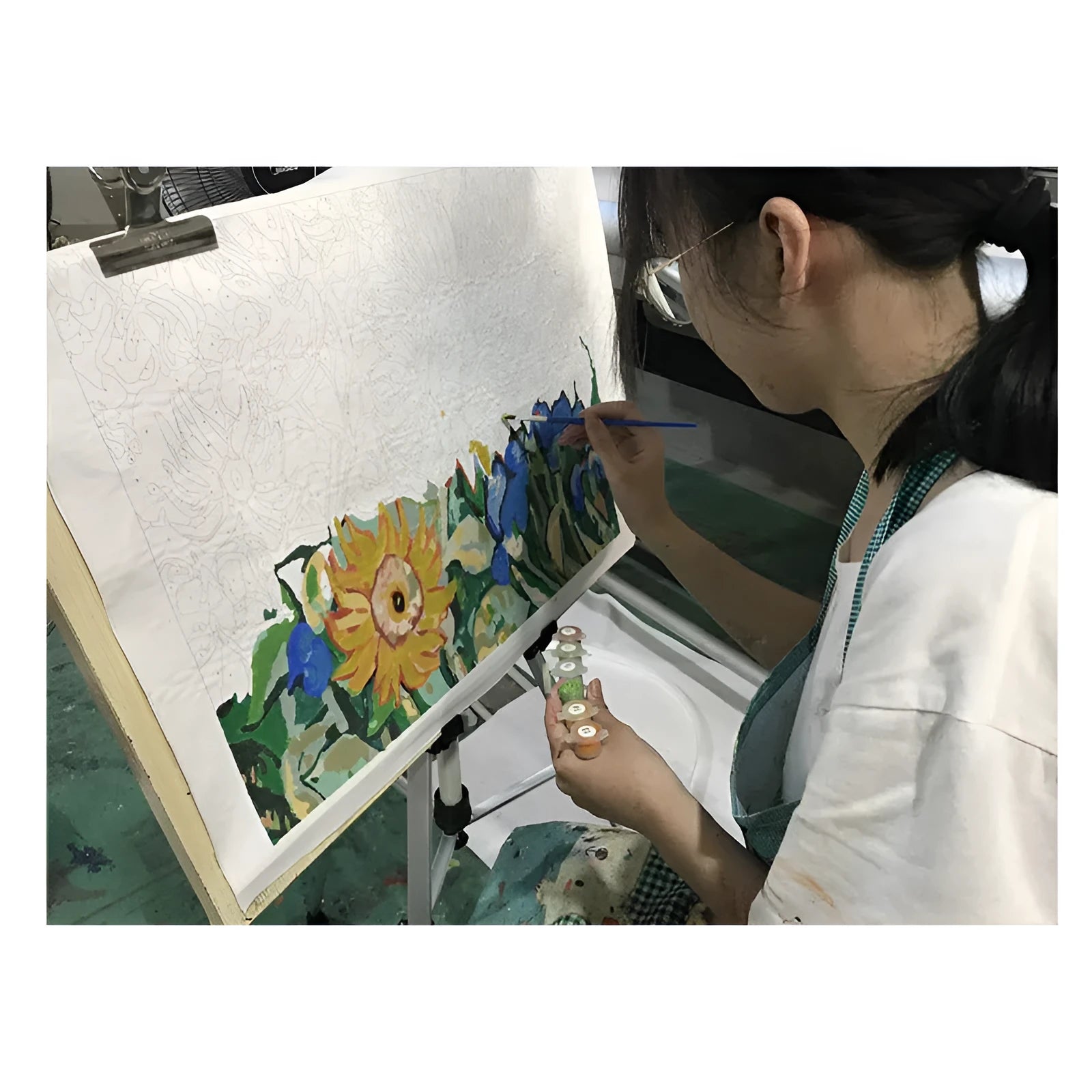 40x50cm DIY digital painting canvas with body art design, three paint brushes, and two hooks