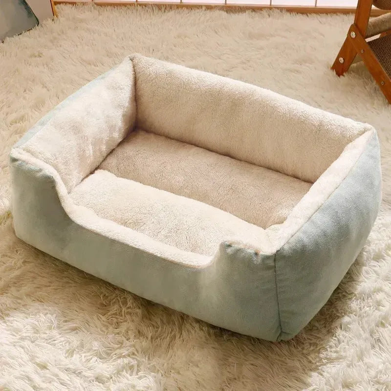 Short plush rectangular cat bed in five sizes from 45x30cm to 80x60cm and five colours
