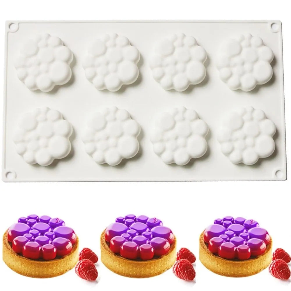 Round silicone cake mould with bubble tower pattern design for baking
