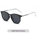 Fashion polarized sunglasses for women with TAC lens in black and gray colour