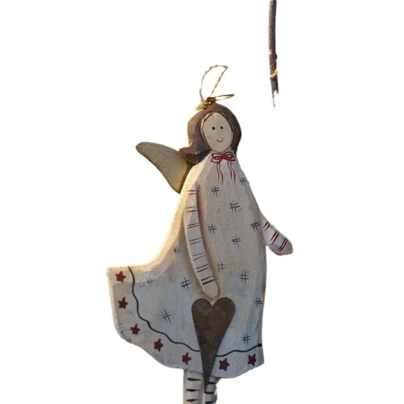 Hand-painted wooden door pendant with carved design in American country style