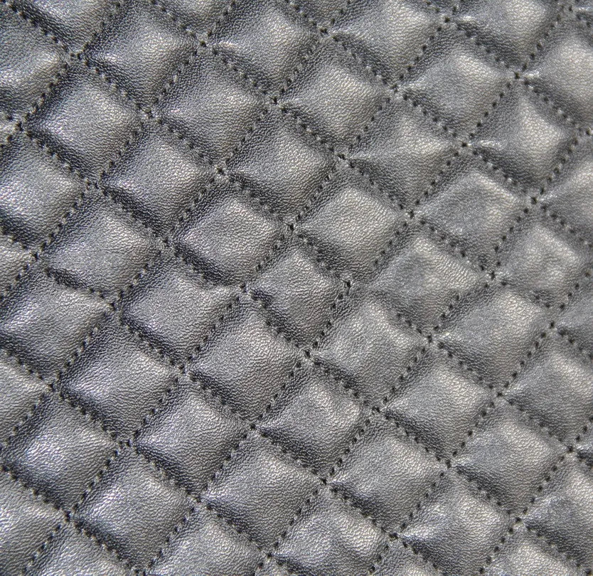Black quilted automotive seat cover with PU and polyester fabric, plastic hooks