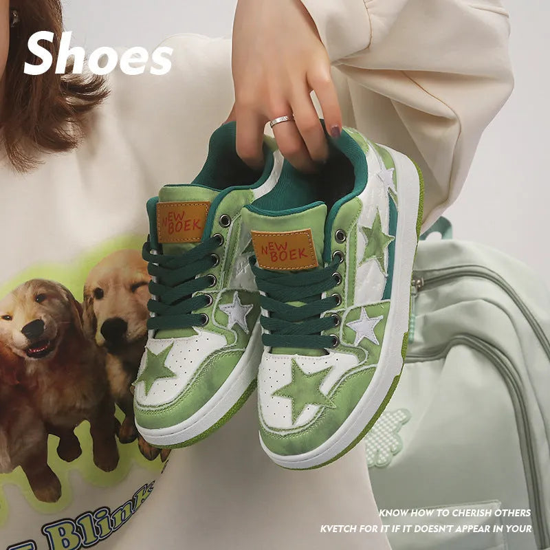Couple skateboard shoes in denim with mesh lining, round toe, and flat rubber sole