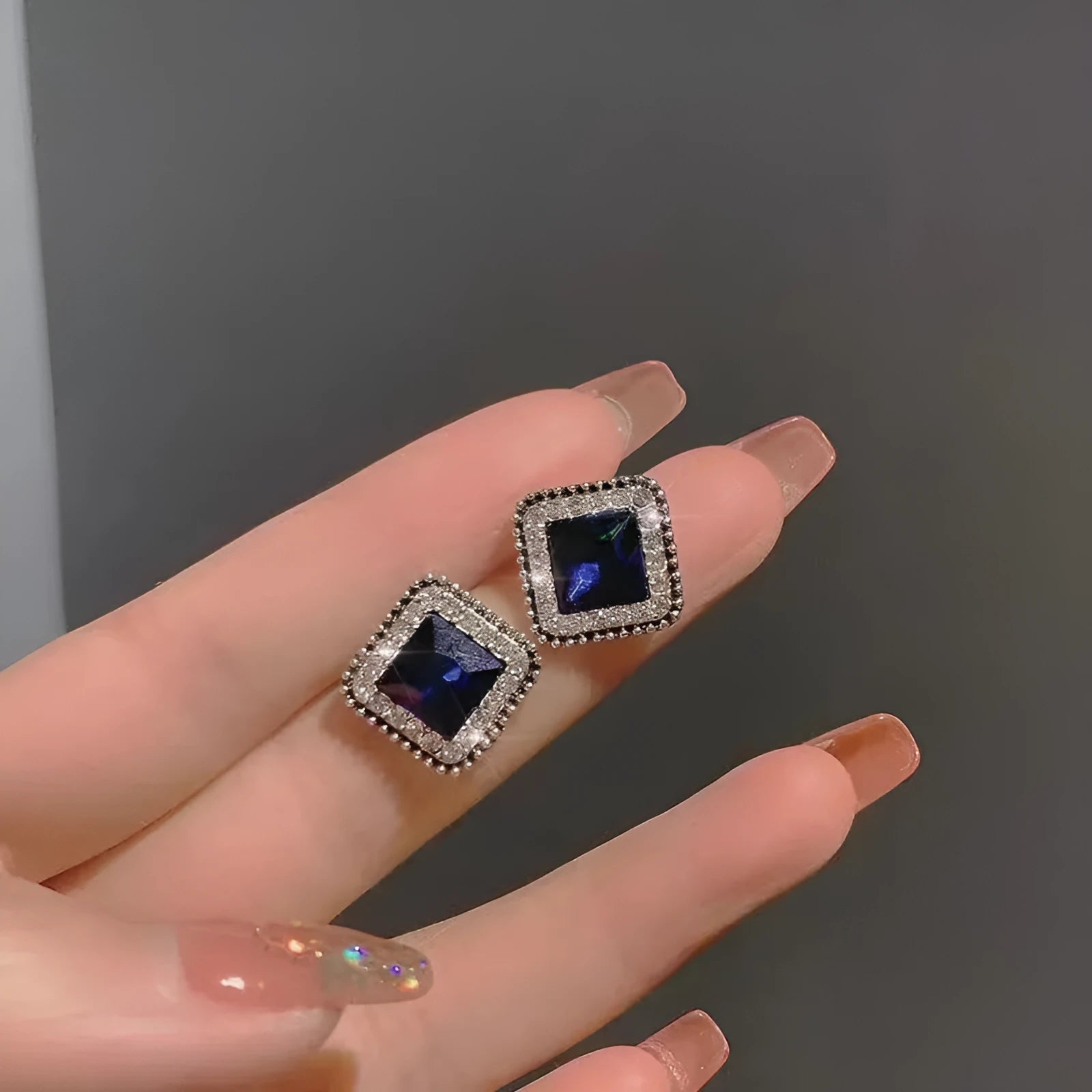Blue geometric square diamond inlay earrings for women, Korean fashion sweet cool style, zinc alloy