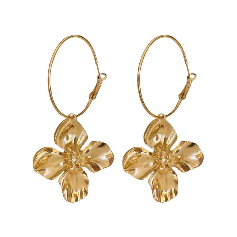 Silver needle metal flower earrings with gold electroplated finish, vintage style for women
