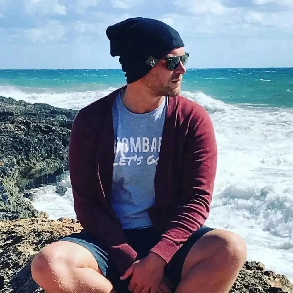 Unisex acrylic knit beanie in multiple colours with stretch fit for winter outdoor use