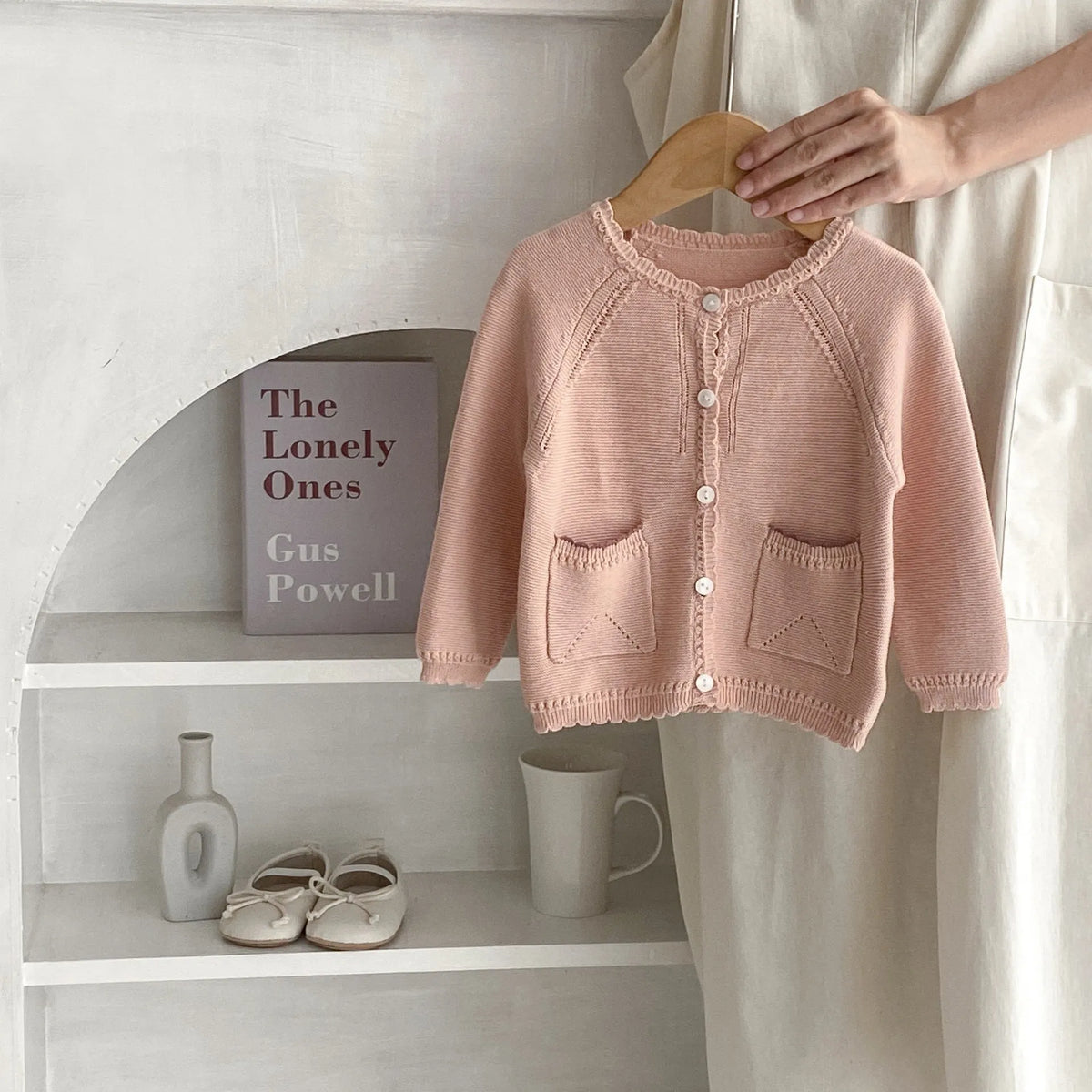 Baby girl sweet cardigan knitted coat in lotus root pink solid colour cotton yarn long sleeves