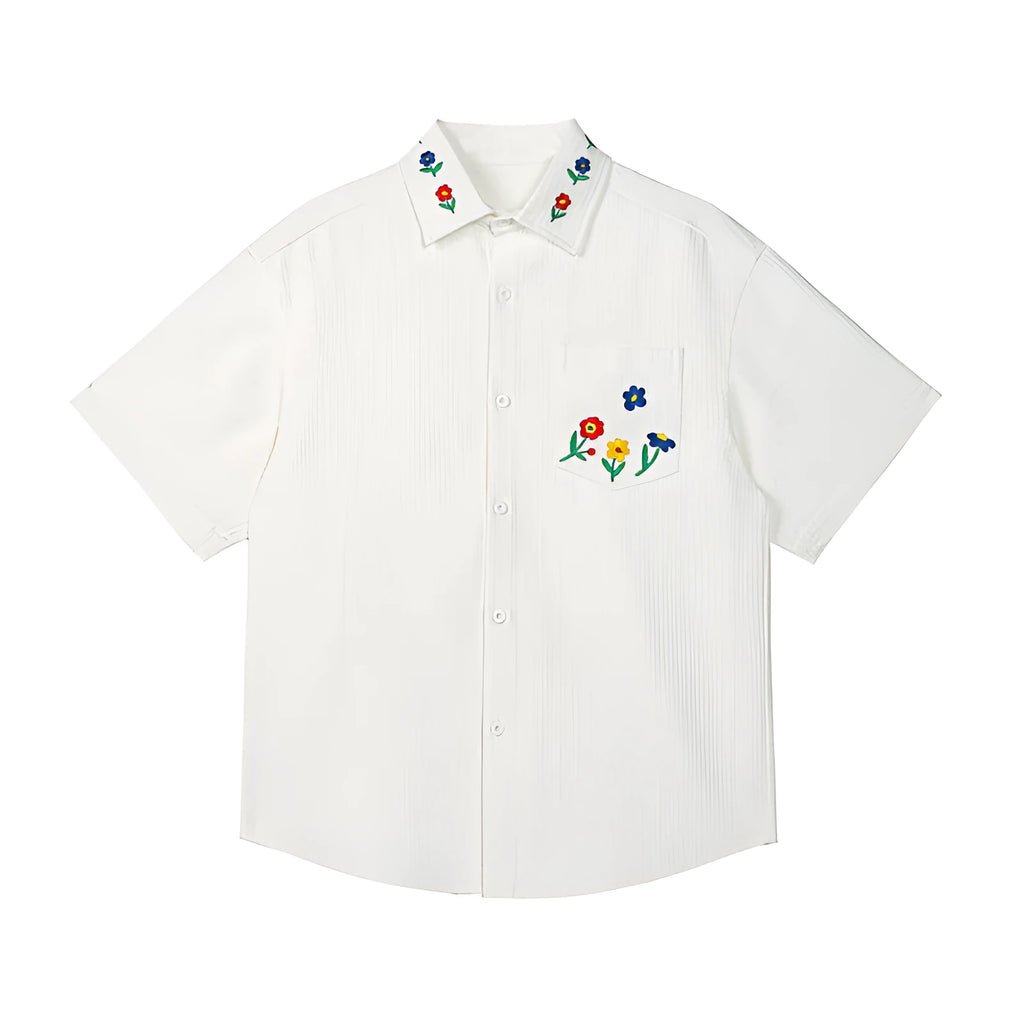 Embroidered short sleeve shirt in black with loose fit, polyester fabric, size M to 5XL