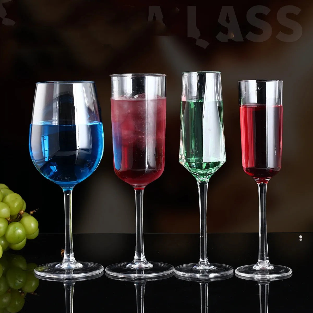 Clear plastic catering wine glass for parties, shown in 550ml and 300ml sizes.