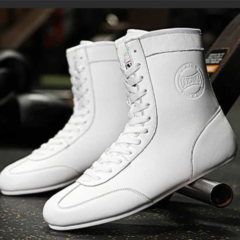 Black gold mesh and white leather professional boxing shoes with non-slip sole for wrestling training