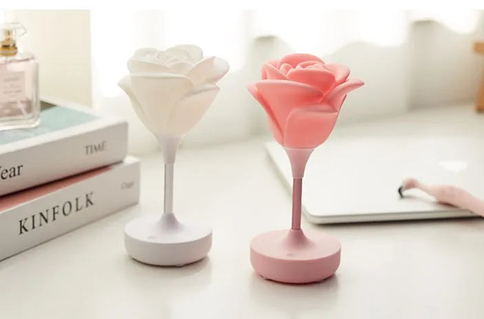 Touch rose USB night light in silicone and ABS, pink colour, showing three brightness level buttons on base