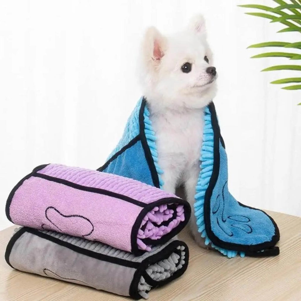 Quick-dry pet bath robe towel in blue, measuring 62 by 23 centimetres