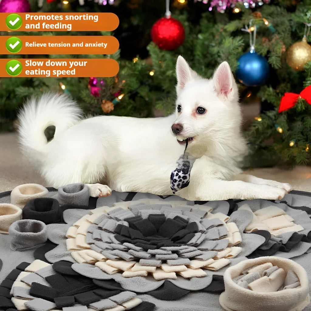 Flower Gray Series pet sniffing mat slow food toy in plush fabric with gray four-corner star design