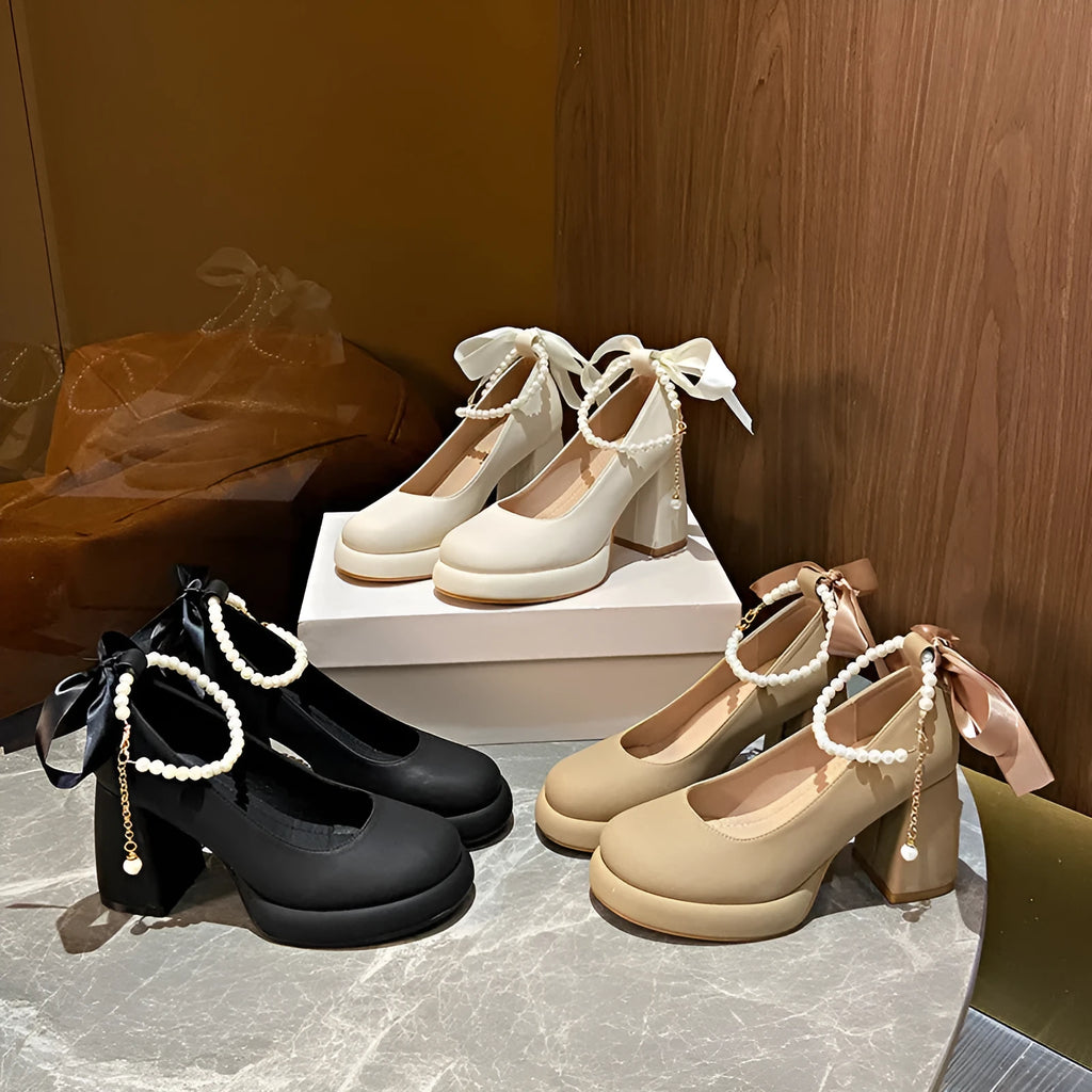 Women's beige preppy style Mary Jane shoes with chunky heel and ankle strap buckle