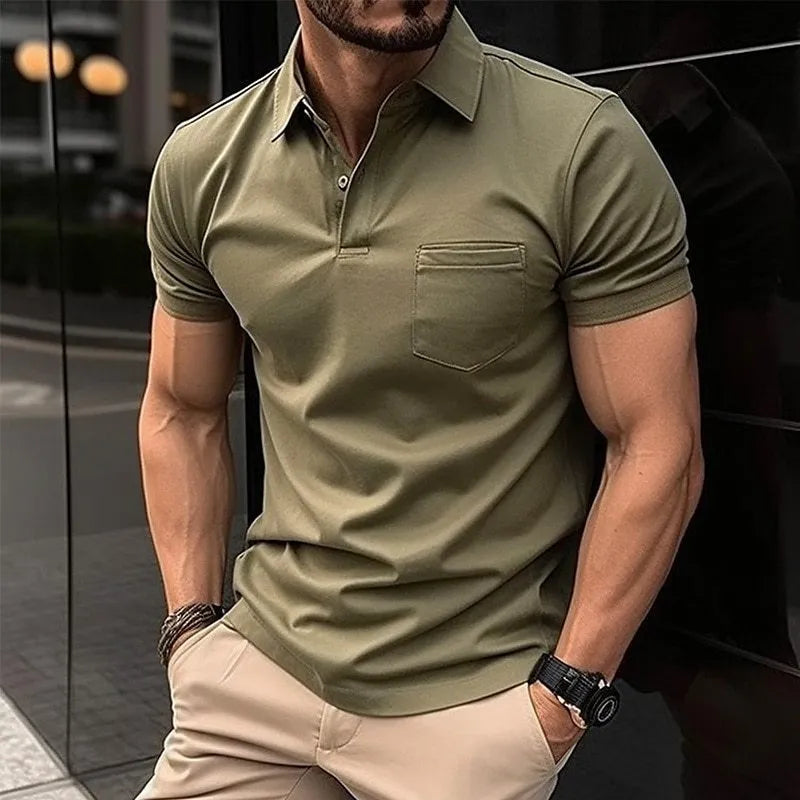 Men's summer polo shirt with chest pocket, loose fit, short sleeve, solid colour top in Army Green