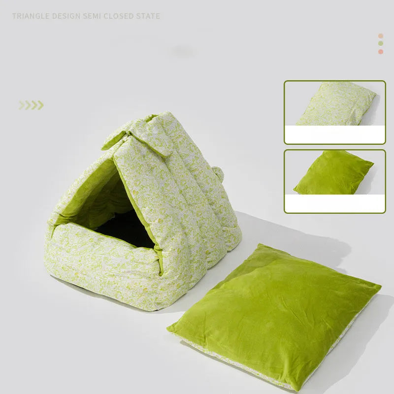 Semi-enclosed triangle pet nest in green and orange colours with thickened plush padding for small pets