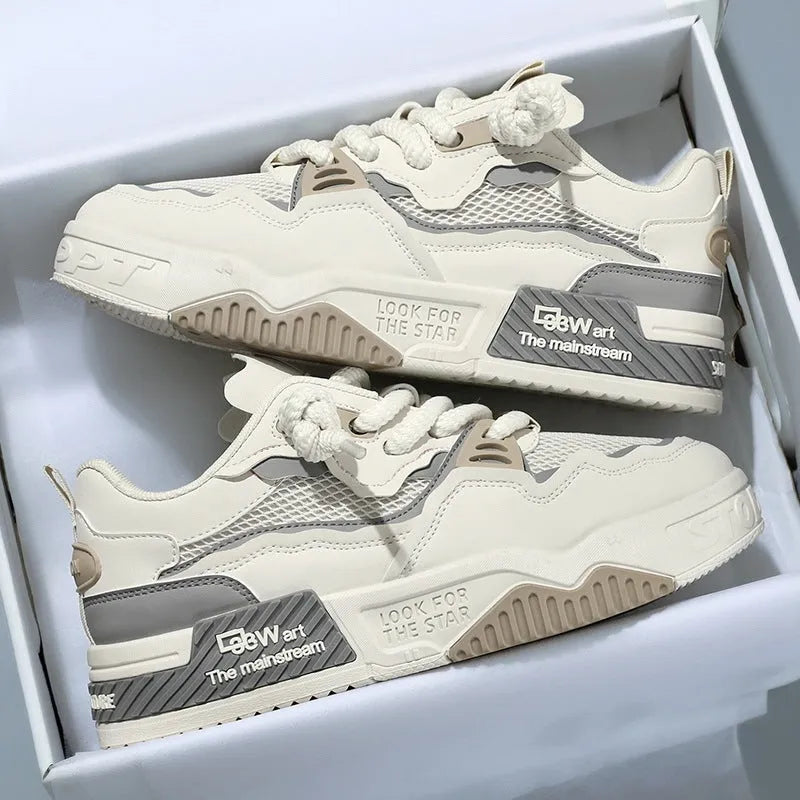 Men's low-top board shoes in white and colour-matched designs with rubber soles