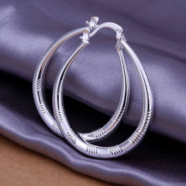 Silver creative hoop earrings with 925 silver plating on copper base, 3.9cm by 3.2cm size
