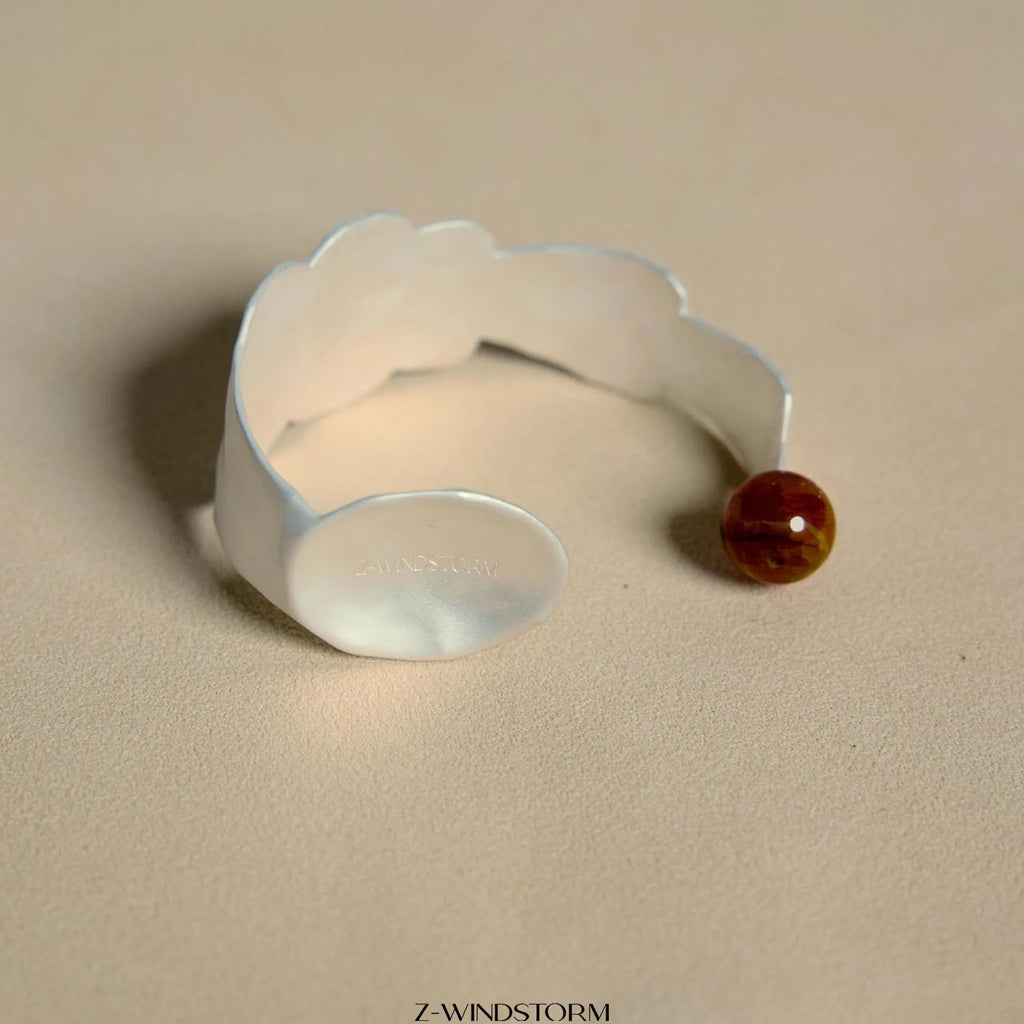 Alloy diamond-shaped ring and bracelet set with electroplated finish