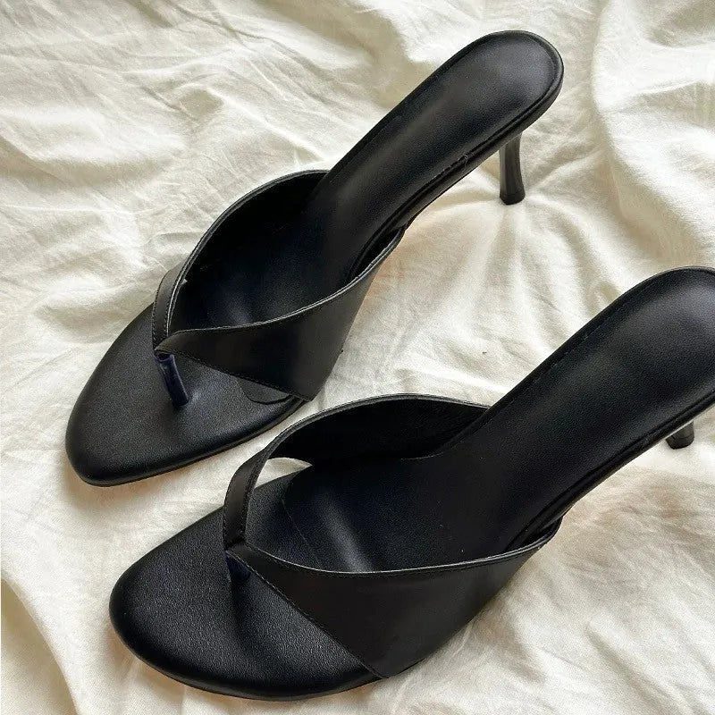 Women's pointed toe PU flip flop sandals in black and brown with rubber sole, European fashion style