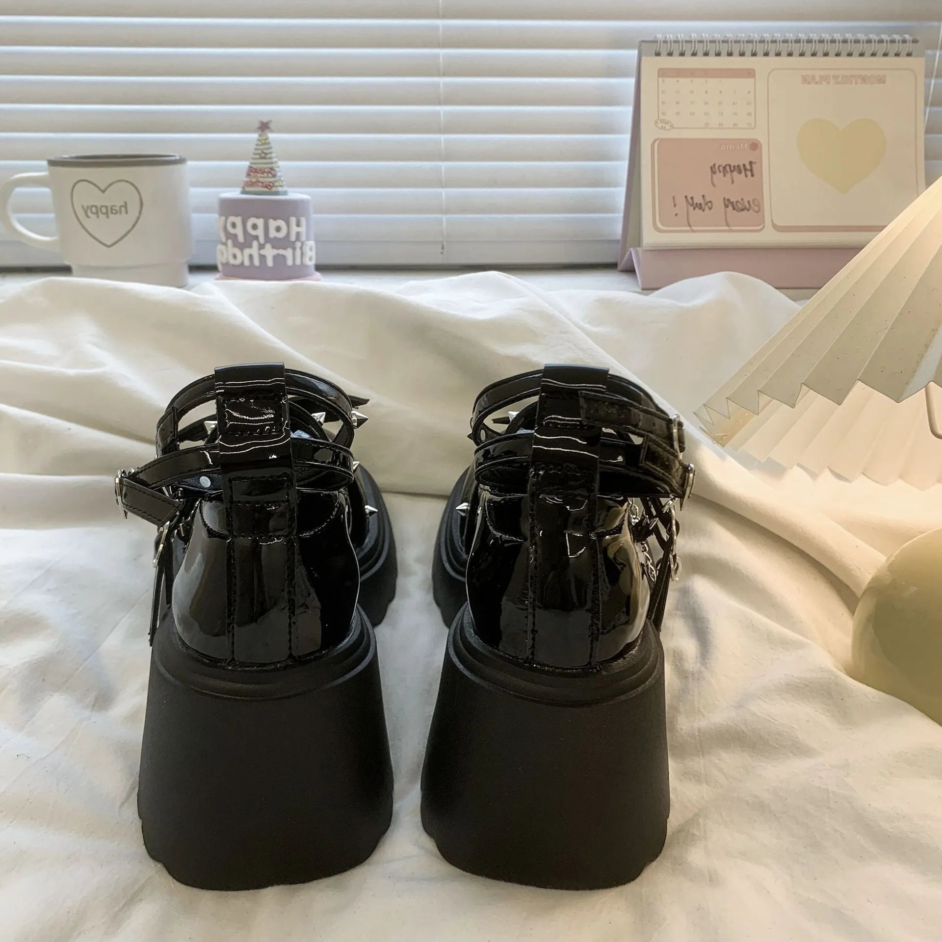 Solid black PU patent leather Lolita shoes with bat metal chain buckle, round toe, chunky heel 6-8cm, women's cosplay footwear
