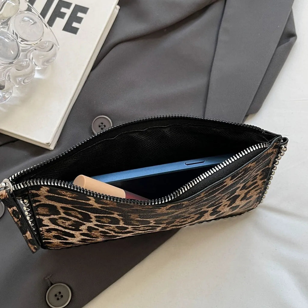 Western style niche casual crossbody underarm women's bag in dark brown with chain detail, horizontal square shape