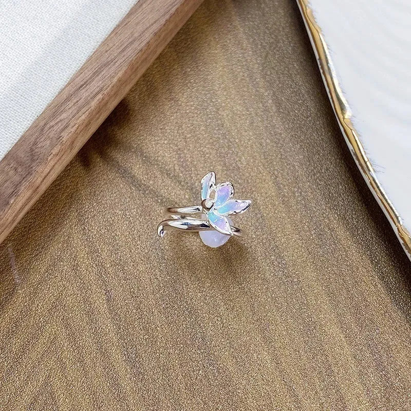 Adjustable copper insect ring with irregular dripping oil finish in three colour options.