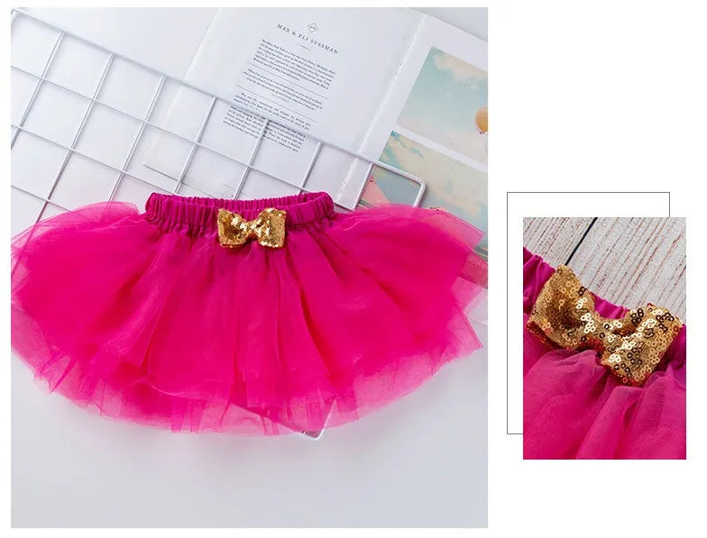 Girls' short-sleeved letter printed blouse and mesh skirt set in rose red, front view