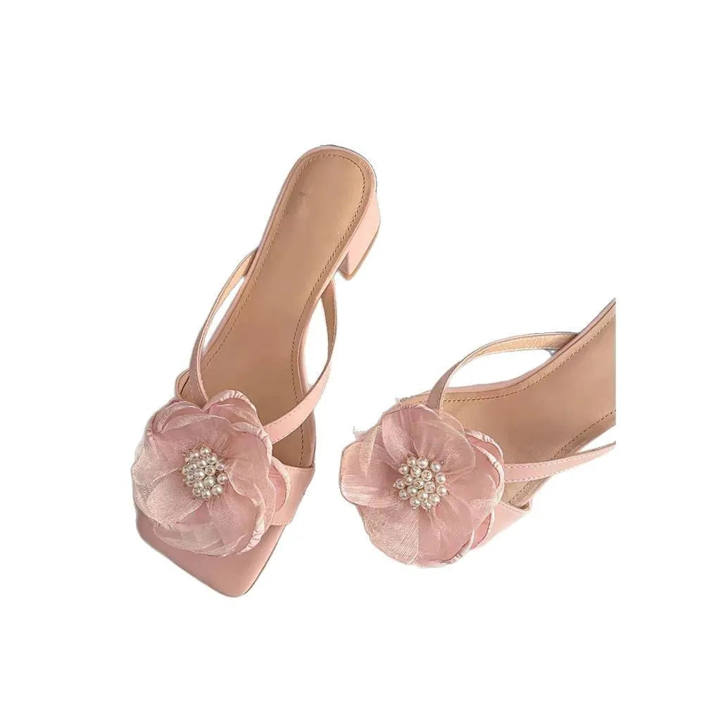 Women's chunky heel sandals with square toe design and one-line strap in satin material