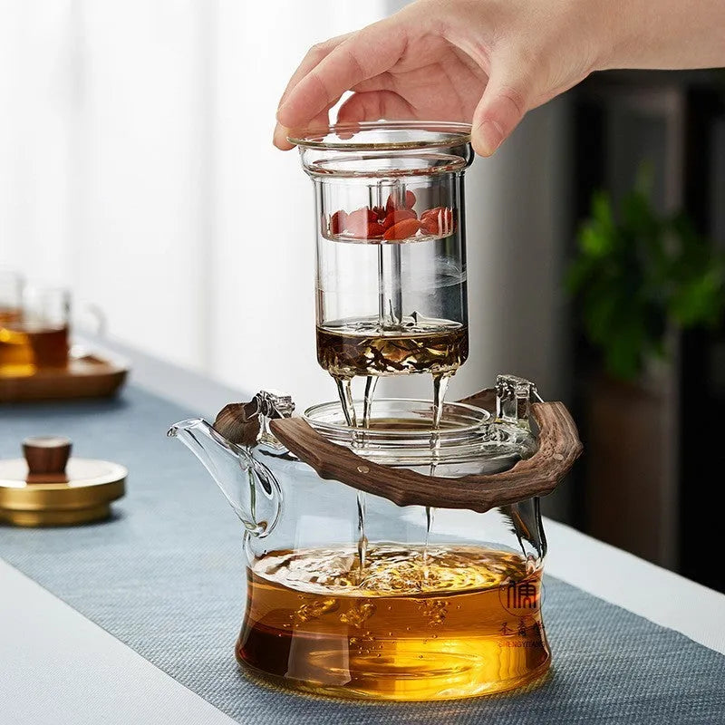 High borosilicate glass stove-top teapot with bamboo handle and golden lid