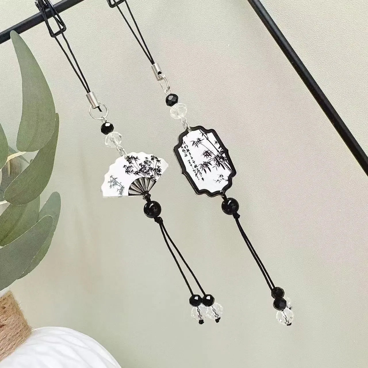 Guofeng Chinese style beaded keychain with Fan or Poetry pattern design for bag decoration.