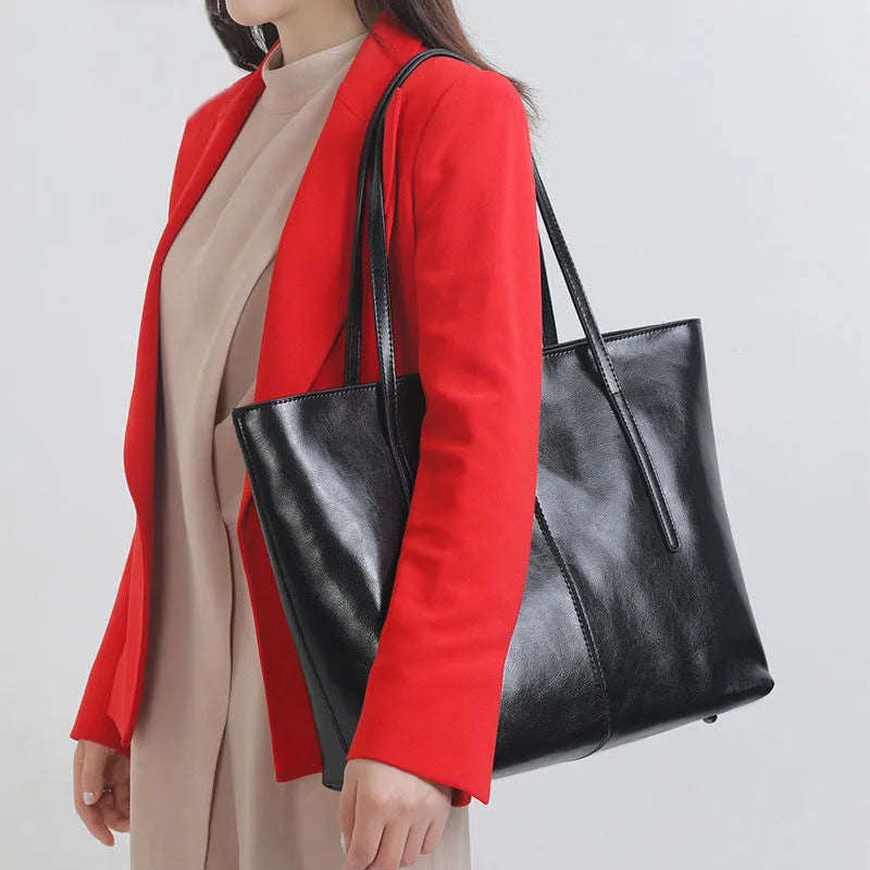 Genuine leather women's shoulder bag with large capacity and European retro styling in multiple colour options