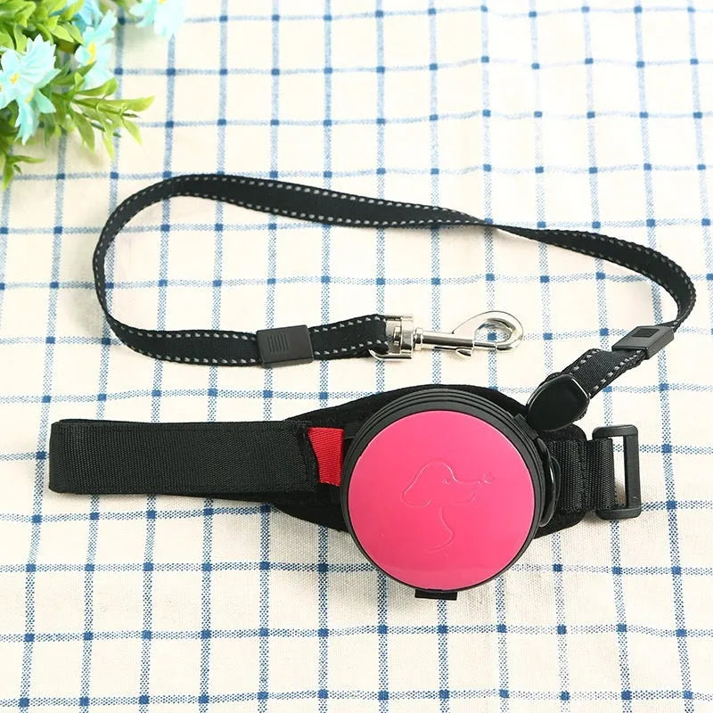 Automatic retractable dog leash with 3 metre nylon cord in six colour options