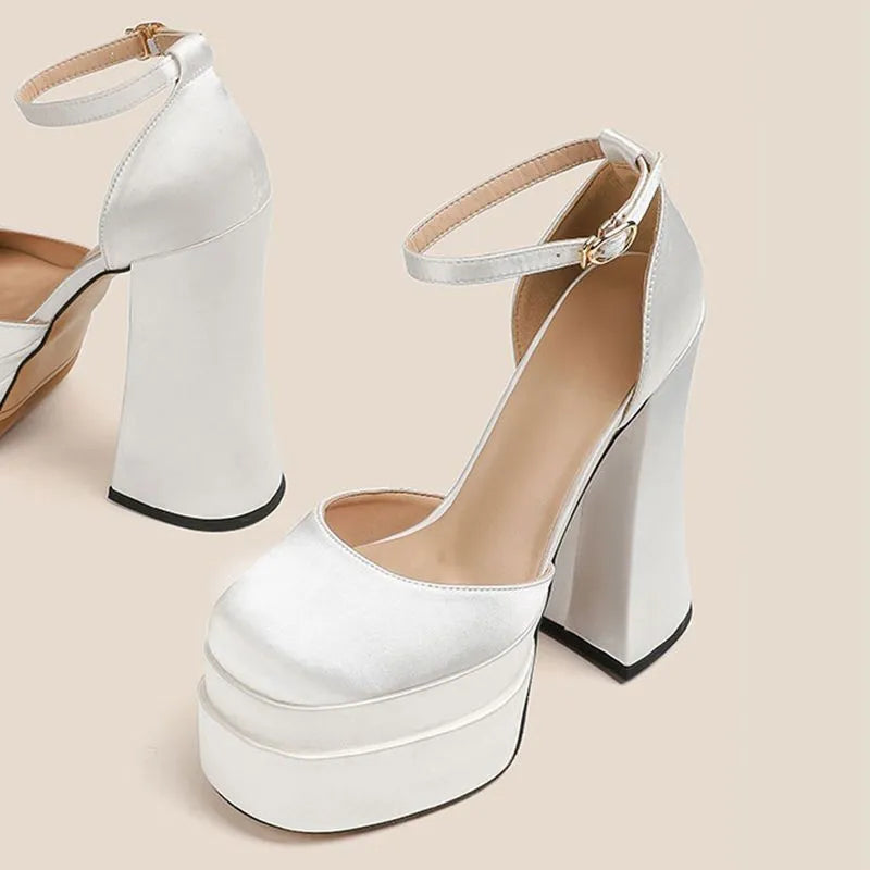 Women's white platform high heels with chunky heel and round toe design