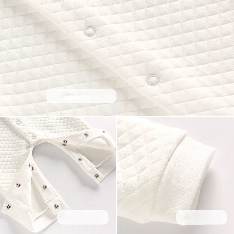 White long sleeve cotton baby gentleman romper for boys in Asian sizes from 59cm to 90cm.