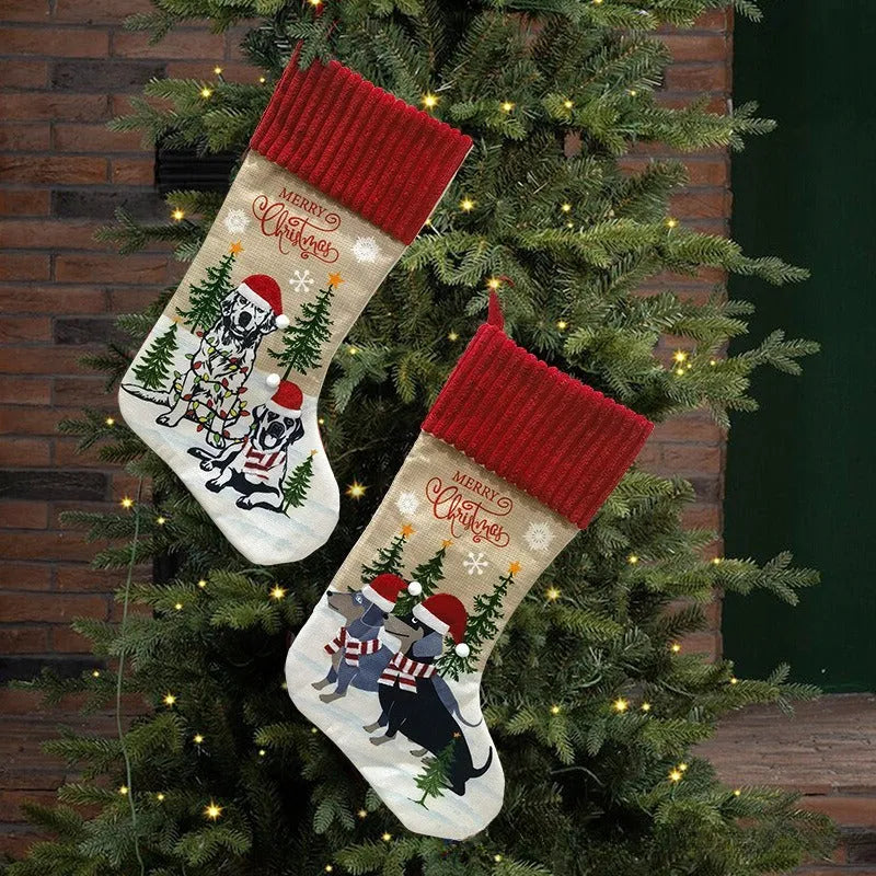 Cloth Christmas tree hanging bag pendant for pets in pastoral or American style, measuring 46cm by 28cm.