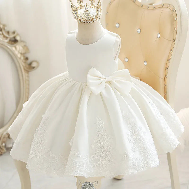 Baby flower girl dress in white with large big bow, princess style, 80-140cm polyester
