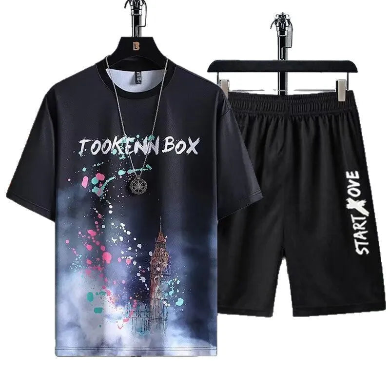 Men's polyester summer suit with short sleeve T-shirt and matching shorts in sports leisure style