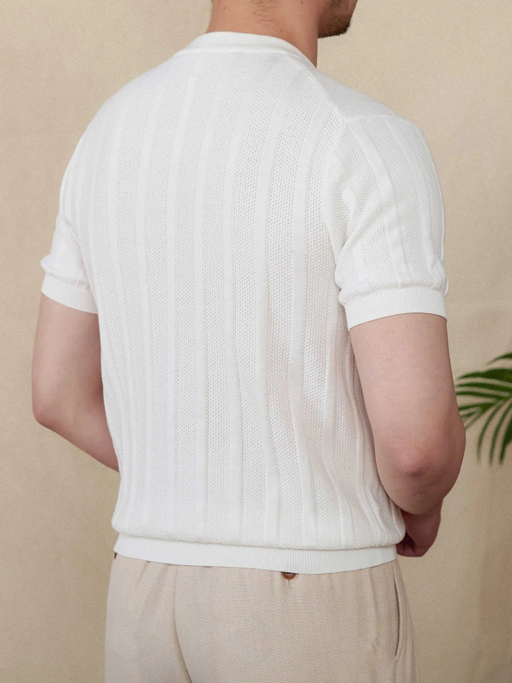 Men's 100% cotton sunken stripe Henry collar short-sleeve T-shirt in creamy-white