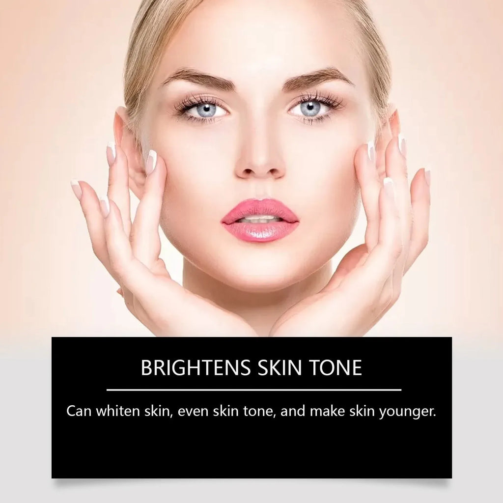 Single-use sheet facial mask for moisturising and skin lightening, size 5.1cm by 3.9cm.